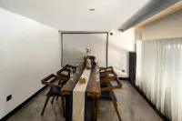 Qikong Bieyuan Homestay (Libo Xiaoqikong Scenic Area East Gate Ticket Hall)