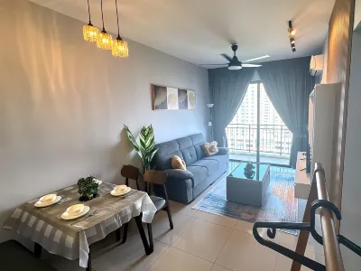 Central Park Classic Design 2BR 5Pax w Balcony 肯帕斯住宿飯店