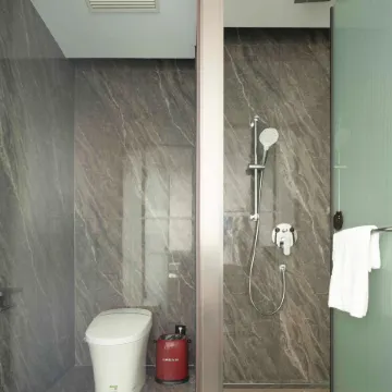 Zhangjiajie Yunqi·V Resort Hotel (Near National Forest Park East Gate Ticketing Hall)