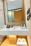 Longjiang Yishe Hotel (Baima Pedestrian Street) - 2-Star