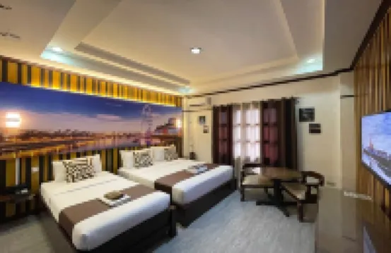 앙헬레스 팰리스 호텔 클락 박물관 주변 호텔