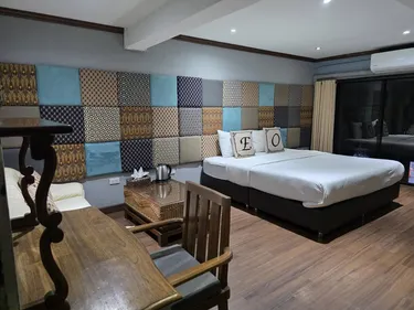 รูปภาพของแอท อีส บีชู่  แพลซ