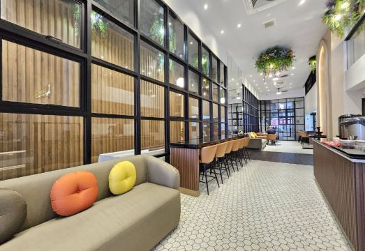 14 Sathorn Hotel No-Parking 이미지