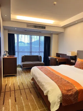 Liwu Yifang Gift Boutique Stay (Zhenxing Nan Road) Отели рядом с достопримечательностью «Tangtang Ancient Dwellings»