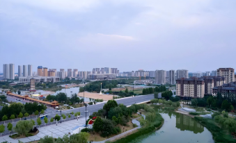 Jingzu E-Sports Hotel (Dezhou Qihe Wanda Plaza Branch)