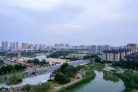 Jingzu E-Sports Hotel (Dezhou Qihe Wanda Plaza Branch) Hotels near Qihe Station
