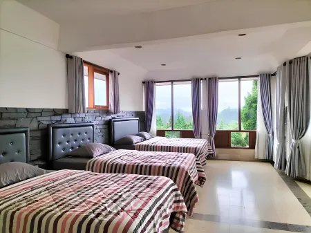 Nur Alam Hotel Lembang Отели рядом с достопримечательностью «cikole»