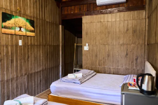 Bau Trang U&ME Glamping Resort Отели рядом с достопримечательностью «White Sand Dunes»