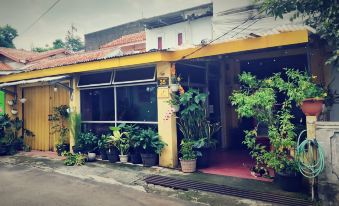 Rumah Kuning Syariah