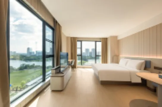 漢庭酒店（南寧動物園相思湖東路店） 南寧酒店