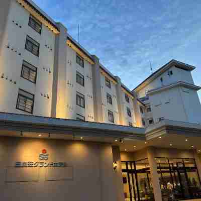 白良莊大酒店 Hotel Exterior