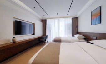 Feilai Business Hotel (Deqin Feilaisi Scenic Area)