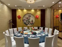 Huaqiao Hotel - breakfast