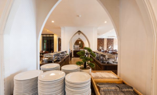 Sunday Chateau En Ville - Pattaya