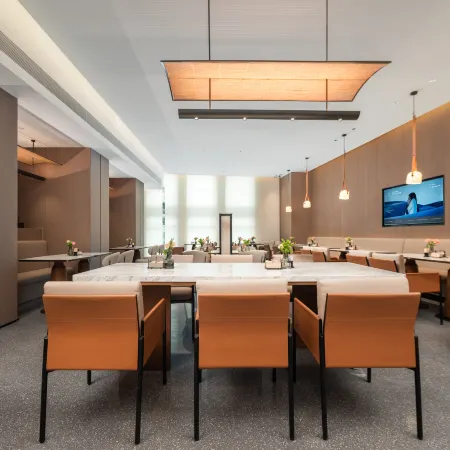 Atour Hotel Guangzhou Zhujiang New Town Zhujiang Park Отели рядом с достопримечательностью «Станция метро Liede »