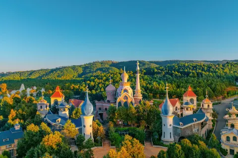 尋甸鳳龍灣度假飯店