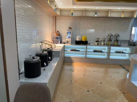 Vienna Hotel (Sihui Tianguangxu)