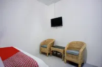 Hotel O Family Guesthouse Hotels in Binjai