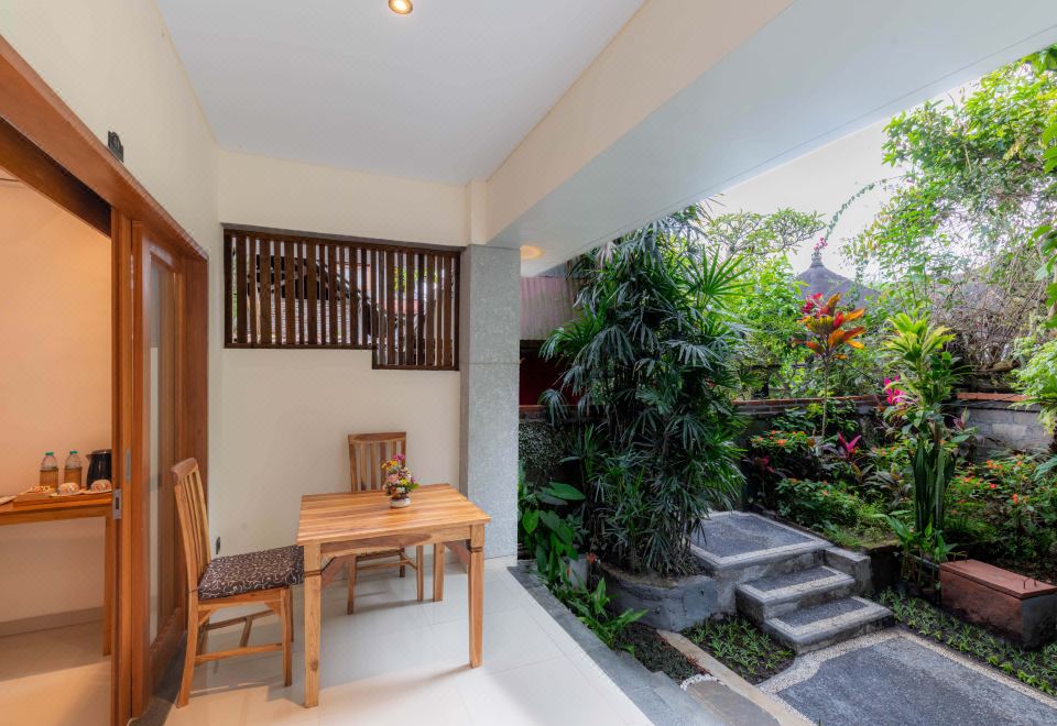 Suastika Lodge 객실