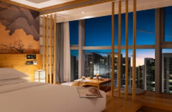 Zaixu Manju (Guanshanhu District International Ecological Conference Center Subway Station)