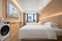Youshan Suyu Serviced Apartment (Haikou High-Speed Railway East Station Longhu Tianjie) - Condos
