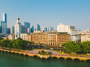 Xiamen Lujiang Harbourview Hotel
