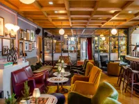 Brown's Central Hotel - bar