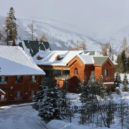 Wohu · Guanxue Mountain · Kanas Lake Panoramic Homestay (Kanas Lake Branch)