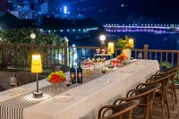 Lishui falls in love with Nujiang Boutique Inn - Bar
