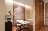 Yizhi Hotel (Guangzhou Shangxiajiu Pedestrian Street Rainbow Bridge Metro Station Branch) - spa