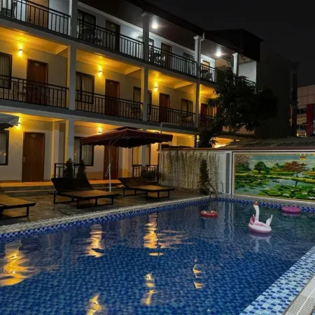 Avenue Hotel VangVieng Отели рядом с достопримечательностью «Храм Kang»