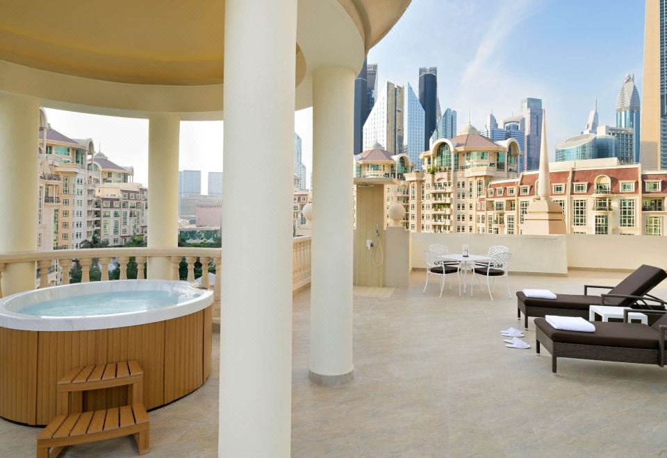 Swissôtel Al Murooj Dubai