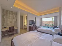 Cliff Nest ·Wild Luxury Resort & Villa