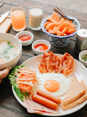 รูปภาพของบ้านโรงไม้ คาแนล ฟร้อน โฮมเสตย์