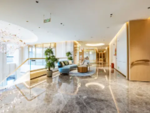 Flower Season Hotel Hotels in Jiangmen