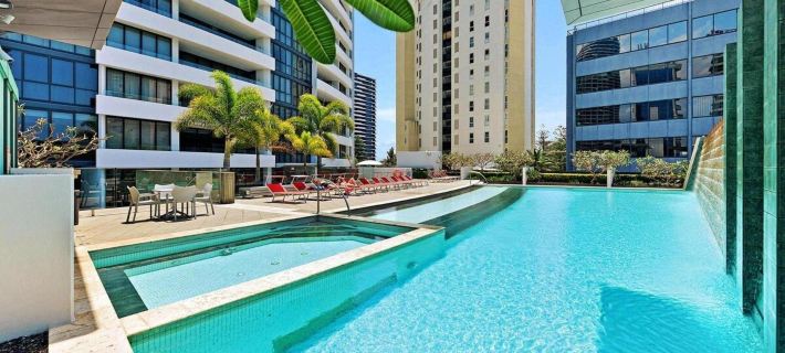 Aria Apartments Hotels in Broadbeach