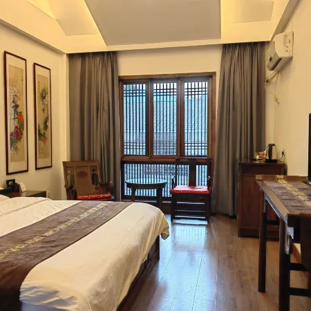 Mengding Baijiu Manor Homestay