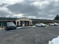 Hillcrest Motel by OYO Aurora Near Lawrenceburg