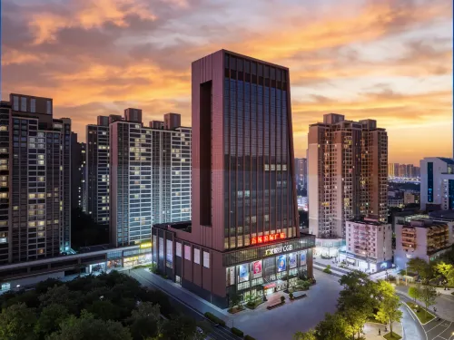 LUX CABINS Zunzhong Hote - 3-Star