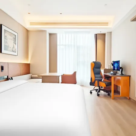 Jingfang E-sports Hotel (Luoding Huanshi East Road Branch)