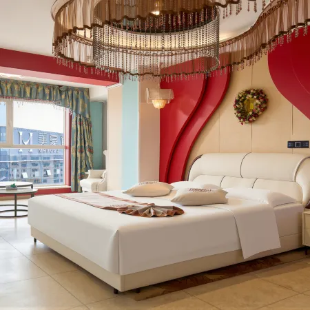 HONEY HOTEL