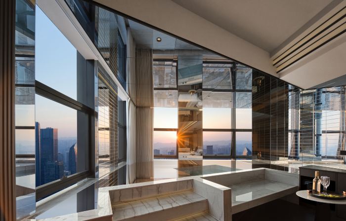 YOLO Cloud Private Hot Spring Design Hotel