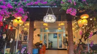 Q SONG CHI CON DAO HOTEL 안하이 비치 주변 호텔