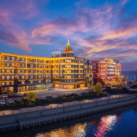Quanji Hotel (Dalian Xinghai Plaza Branch)