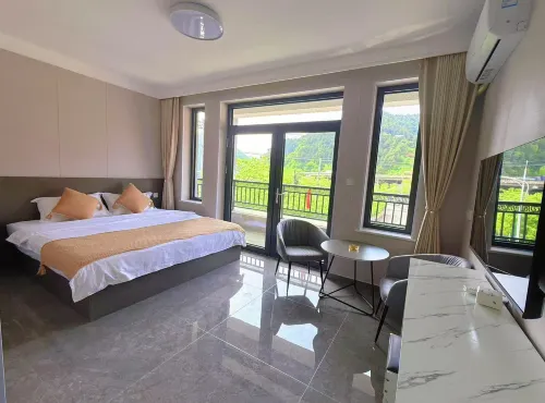 Tingfeng Jianshan Courtyard-Style Hotel