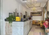 Tongxiang Xinfeng Hotel (Tongxiang Railway Station Runda International Branch)