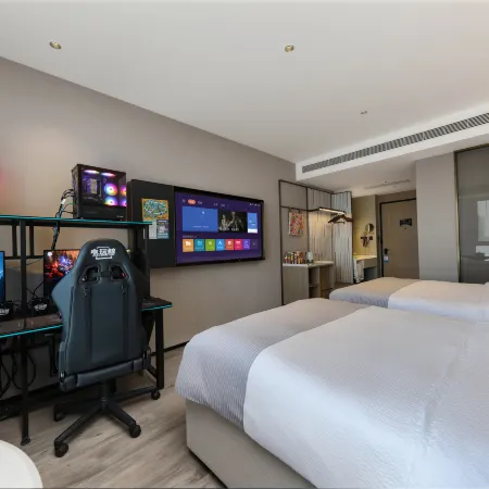 Dianwanjing E-sports Hotel (Lianshui Wuyue Plaza Branch)