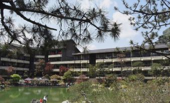 Fanjing Cloud Villa Hotel