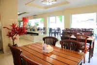 Hotel Puri Indah Subak - bar