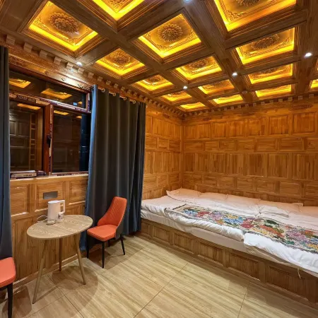 Xiyue Hotel (Sangke Grassland Scenic Area)